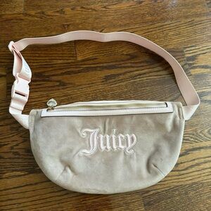 Juicy Couture Beige Crossbody Bag with Pink Accents